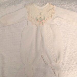 VINTAGE 1990s Baby Girl Knitted Footie - Baby Dove